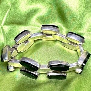 Women’s Bracelet Sterling Bezel Set Onyx Del Rio Mexico Handmade 7’ VTG 4111 B